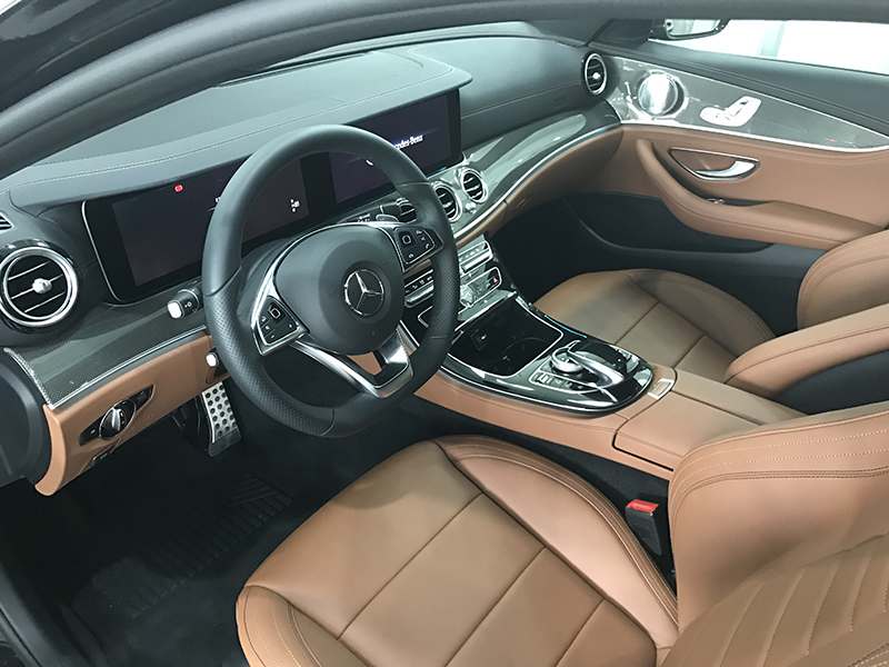 Mercedes E300 | Xu thế phát triển của thiết kế thanh tịnh và tinh khiết
